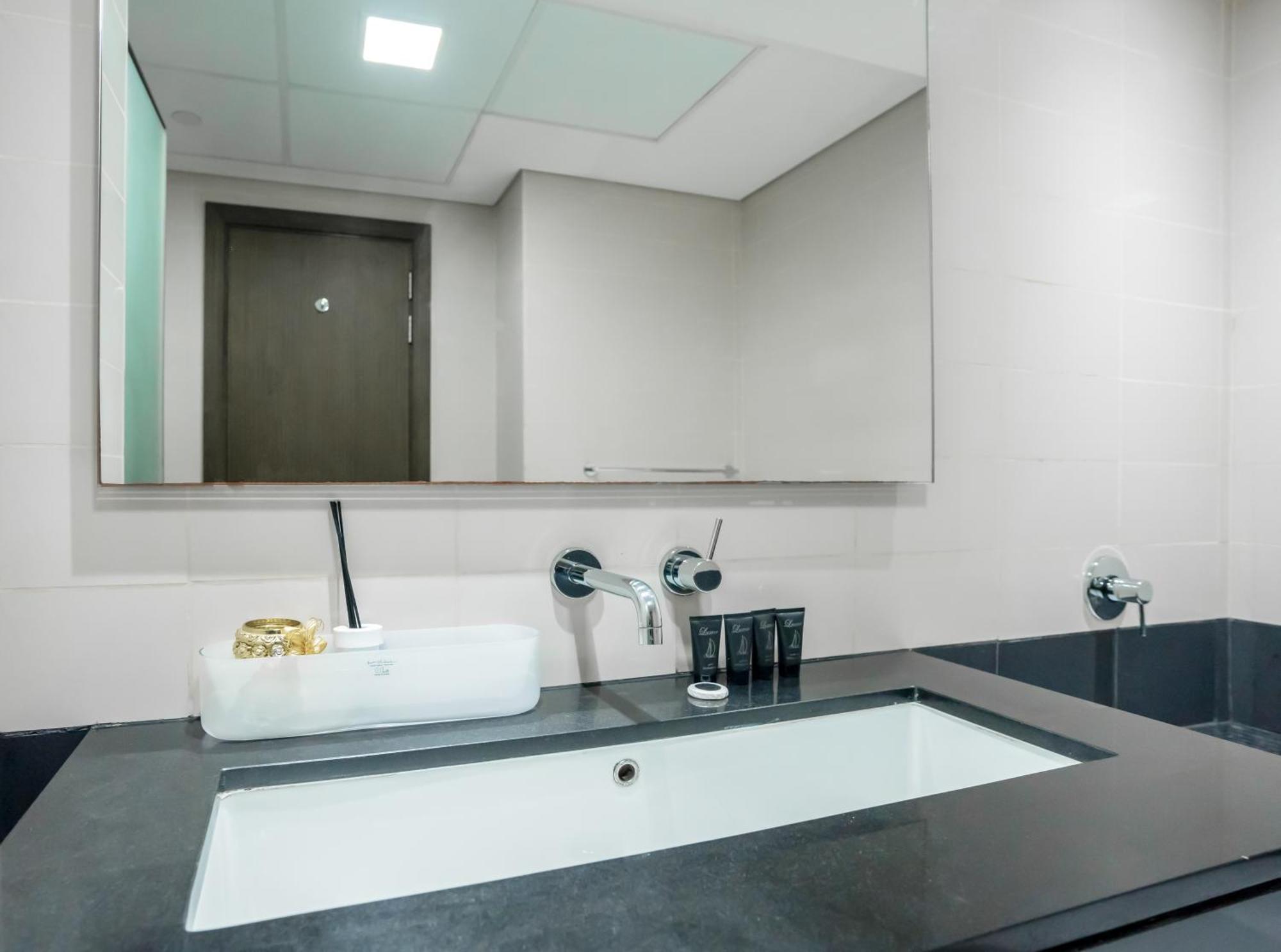 Villa Vacay Lettings - Loft Downtown Dubaï Extérieur photo